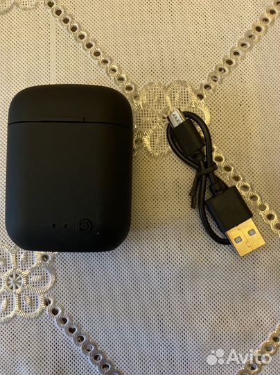 Беспроводная блютуз гарнитура