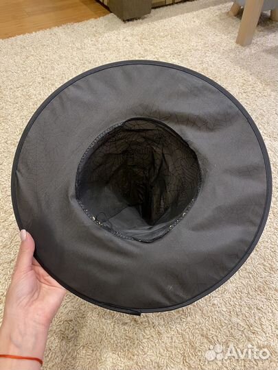 Шляпа ведьмы на хэллоуин