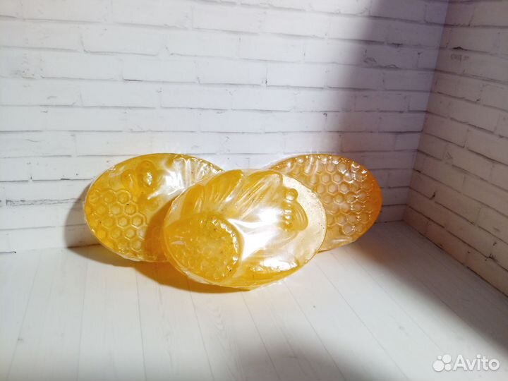 Янтарное мыло ручной работы