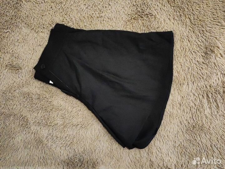 Шорты классические женские