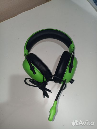 Наушники Razer BlackShark V2 X зеленый