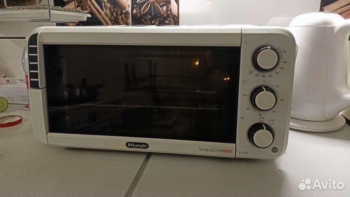 Мини-печь DeLonghi EO 12012