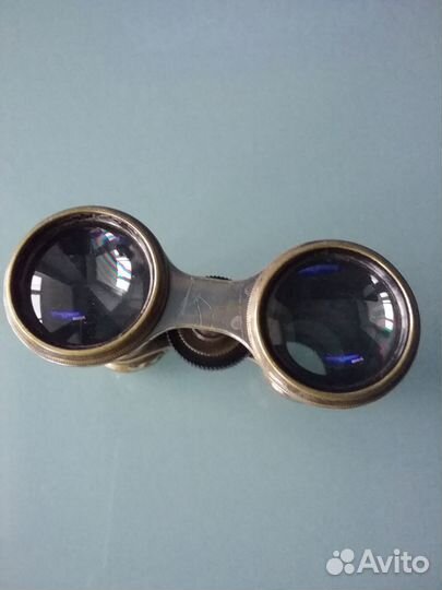 Старинный театральный бинокль