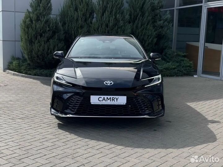 Toyota Camry 2.0 CVT, 2024