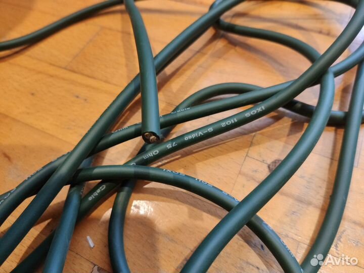 Кабель ixos 1102 S-video межблочный (новый)