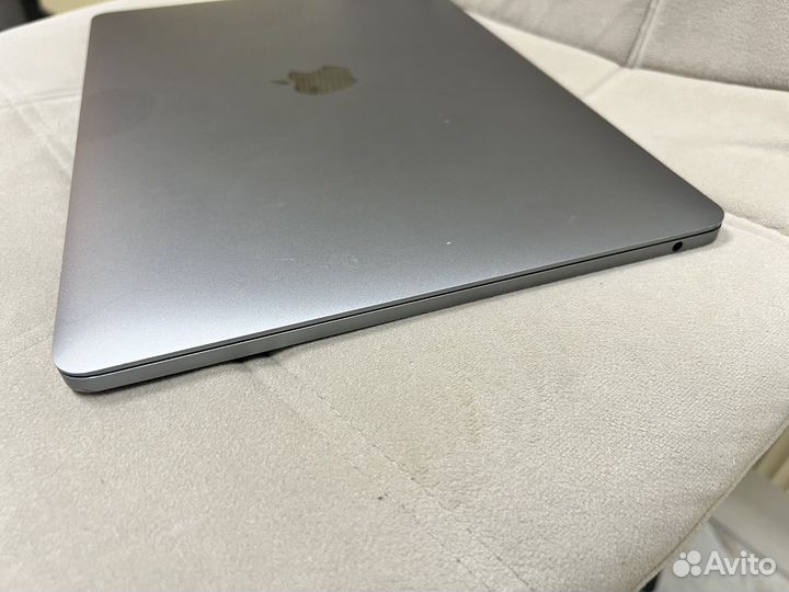 Apple Macbook Pro 13 2017 8/256