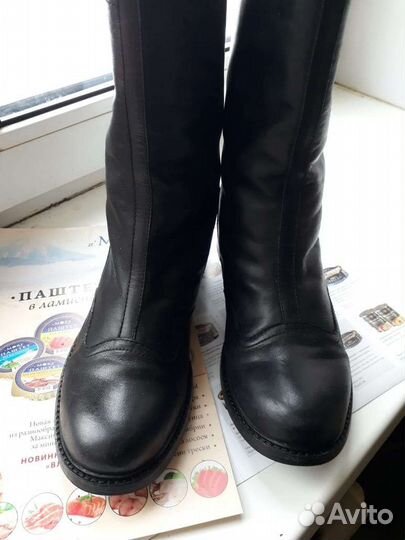 Ботинки,Плечики,тетрадь рабочая