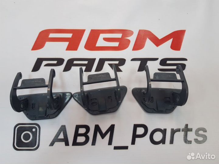 Заглушки под омыватели BMW F10 до рест