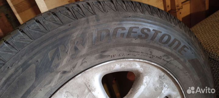 Bridgestone Ecopia EP850 225/70 R16