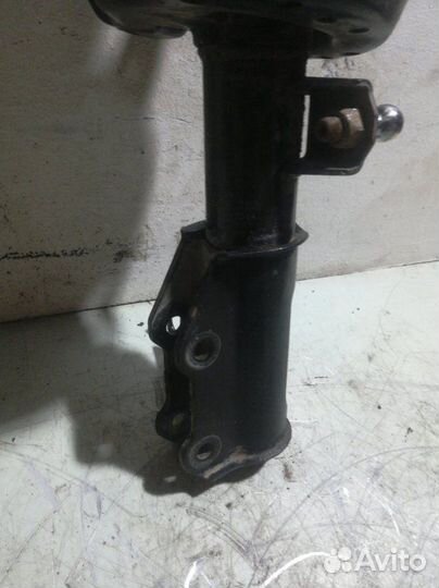 Амортизатор передний передний левый Opel Astra J