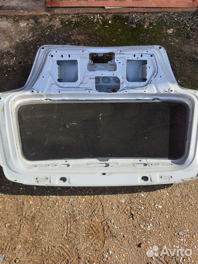 Задняя дверь Митсубиси Аутлендер 1