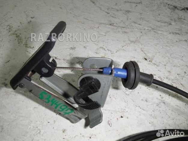 Ручка открывания капота