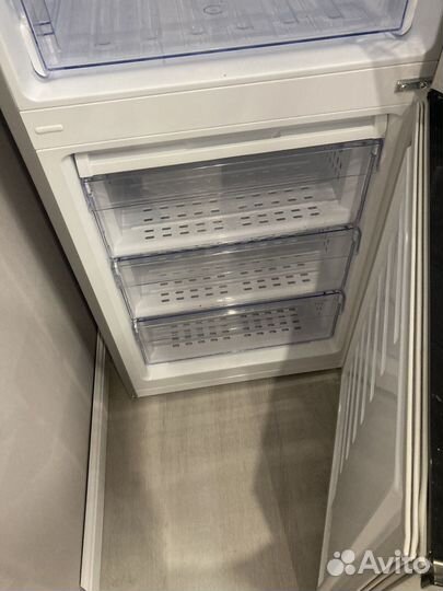 Холодильник Beko