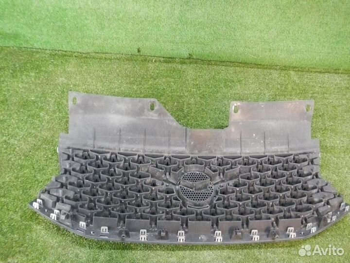 Решетка радиатора UAZ Patriot (2016-н.в.)