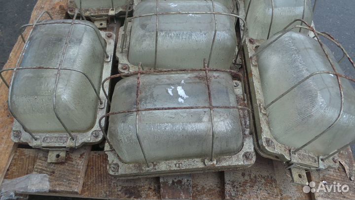 Светильники польские СССР потолочные настенные