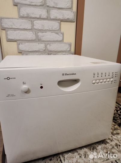Посудомоечная машина Electrolux ESF 2435
