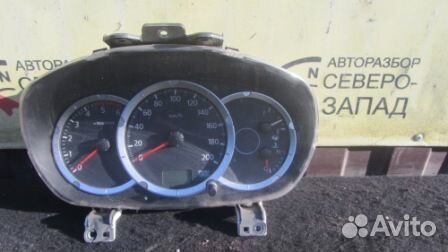 Mitsubishi L-200 Щиток приборов 2.5 МКПП 2012