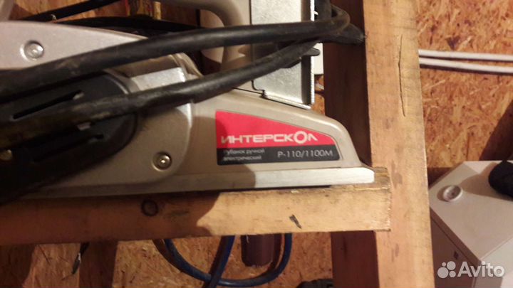 Электро рубанок интерскол