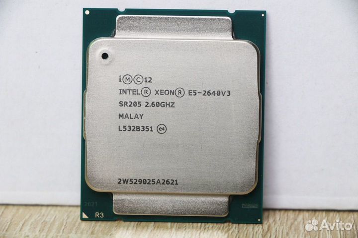 Процессор Intel Xeon E5-2640 v3 (LGA 2011-3)
