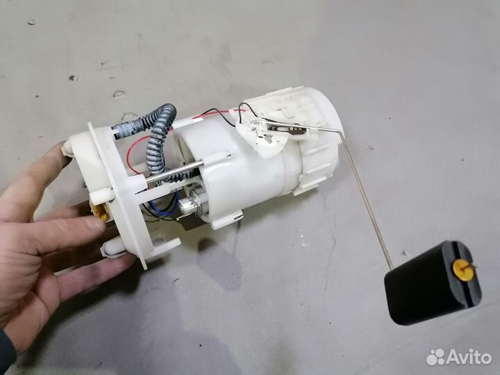 Топливный насос Renault Megane II 2003-2009