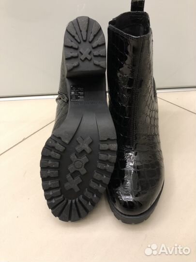 Ботинки Vagabond 41 размер лаковая кожа