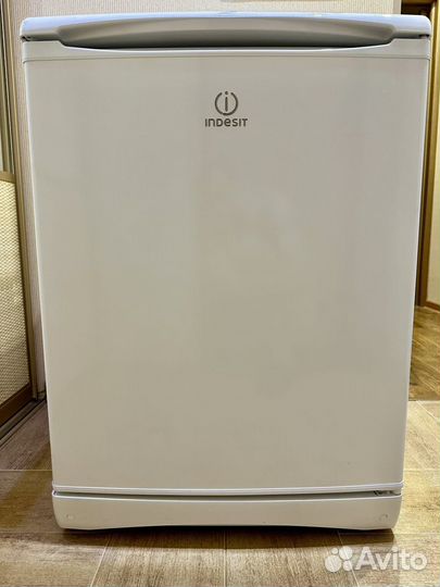 Холодильник Indesit MT08