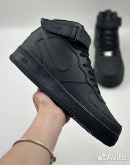 Кроссовки Nike Air Force 1 High (с мехом)