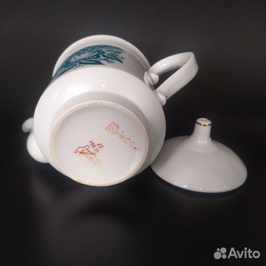 Заварочный чайник и масленка Дулево