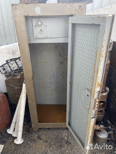 Оружейный сейф