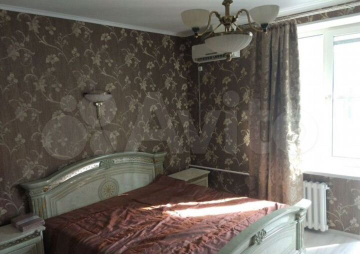 Комната 18 м² в 3-к., 7/8 эт.