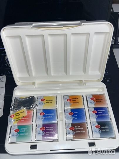 Невская палитра