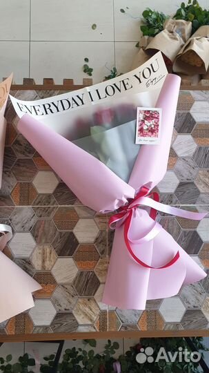 Свежие розы. Доставка цветов