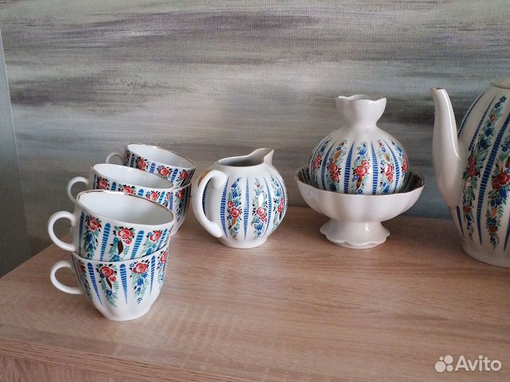 Сервизы 2 шт. лфз и Бавария