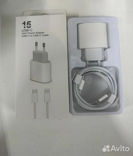 Зарядка на iPhone 15