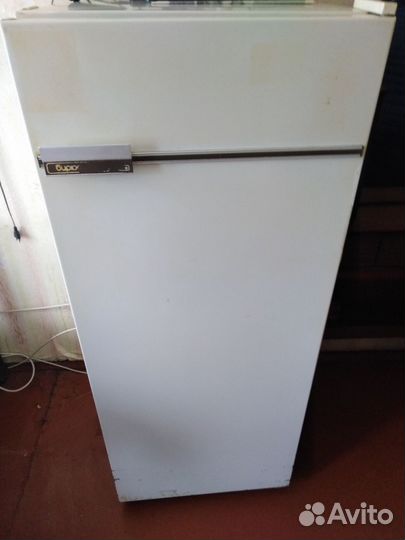 Холодильник бу маленький