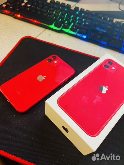 iPhone 11, 64 ГБ