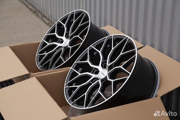 Диски Vossen HF2 R17 5x108 BP