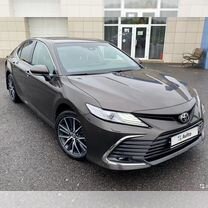 Toyota Camry 2.5 AT, 2021, 34 000 км, с пробегом, цена 3 600 000 руб.