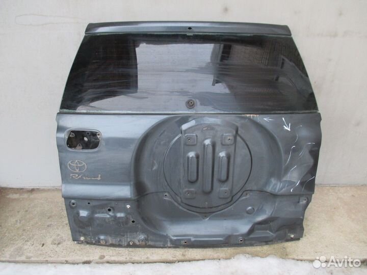 Дверь багажника Toyota RAV 4 2000-2005