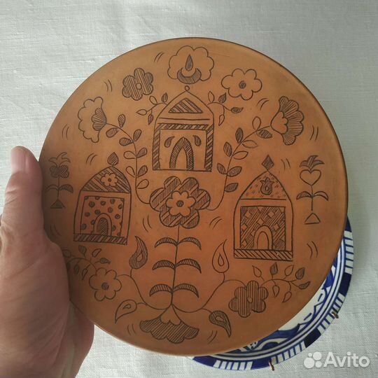 Декоративные тарелки. Цена за пару