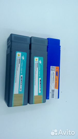 Резец отрезной 2525