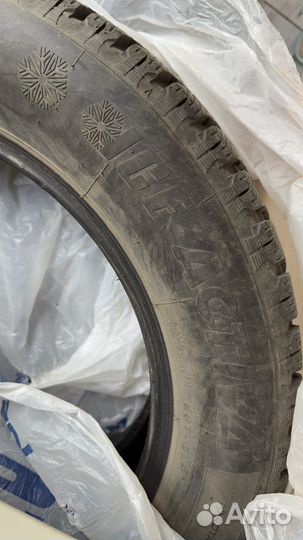 Nankang Ice Activa 2 215/60 R17 44