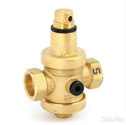 Регулятор давления воды