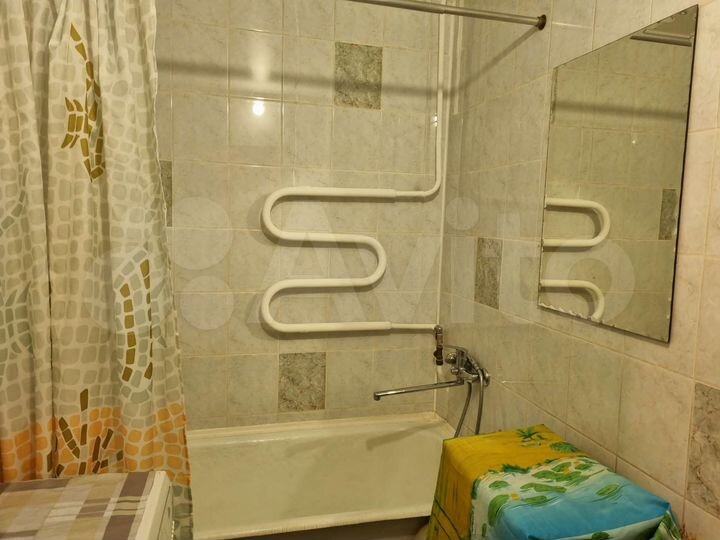 2-к. квартира, 44 м², 1/4 эт.