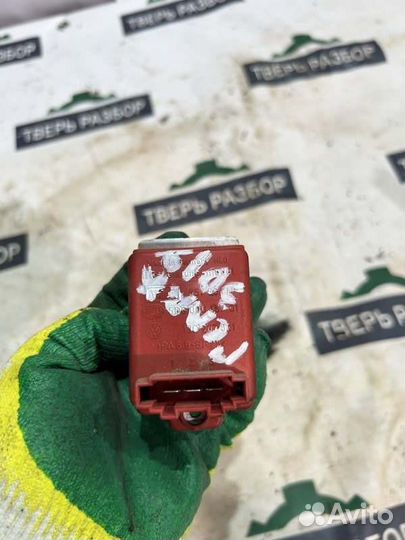 Реостат печки Volkswagen Golf 5 2003-2009