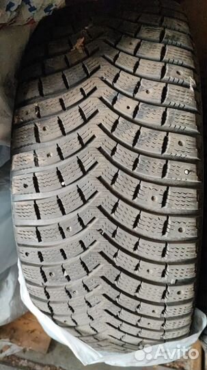 Michelin Latitude X-Ice North 285/60 R18