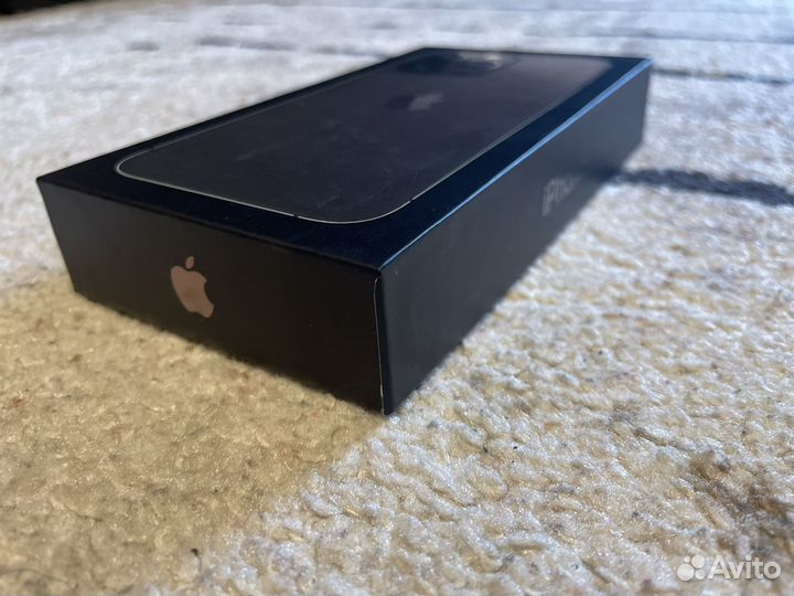 Коробка для iPhone 13 pro