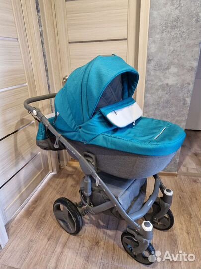 Коляска для малыша. (Riko Vario,tutis)