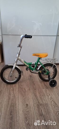 Детский велосипед 12