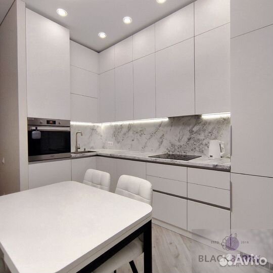 Угловая кухня